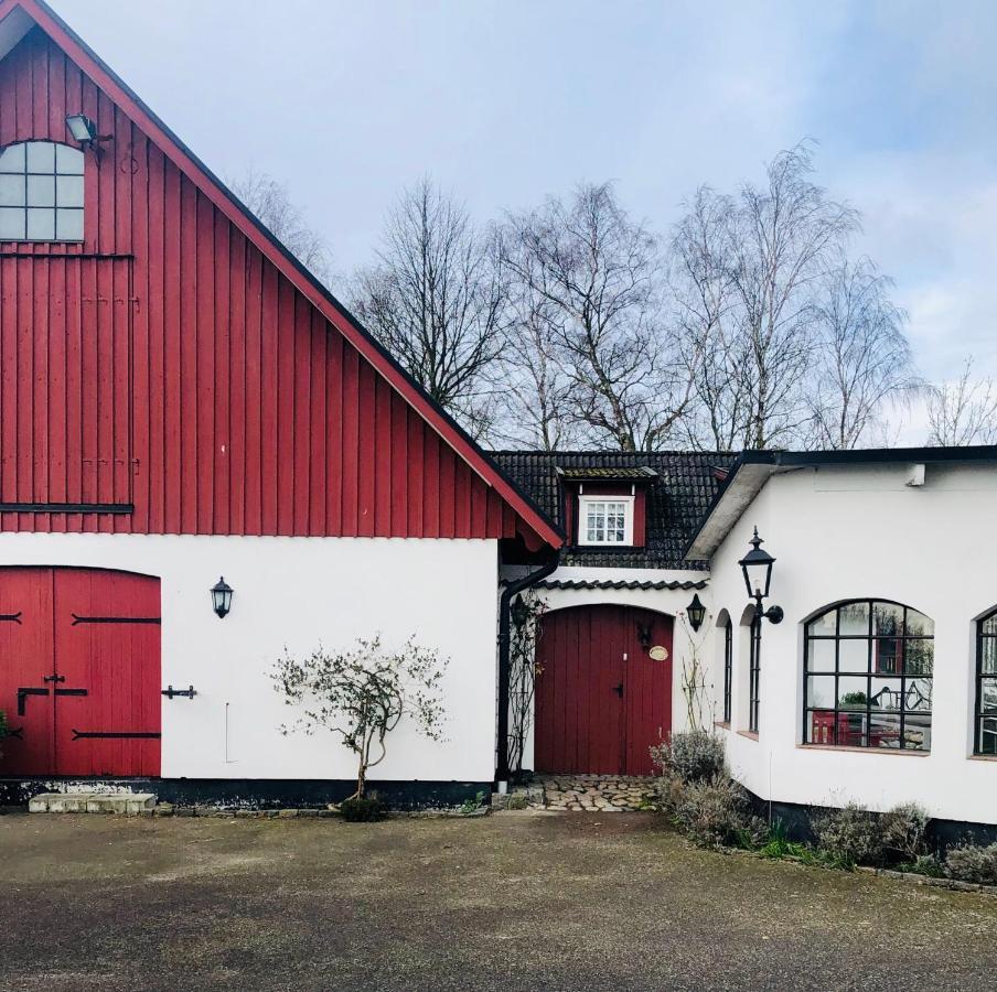 Stort Rymligt Boende Med Tva Sovrum Och Pentry I Lantlig Miljoe Höllviken Extérieur photo