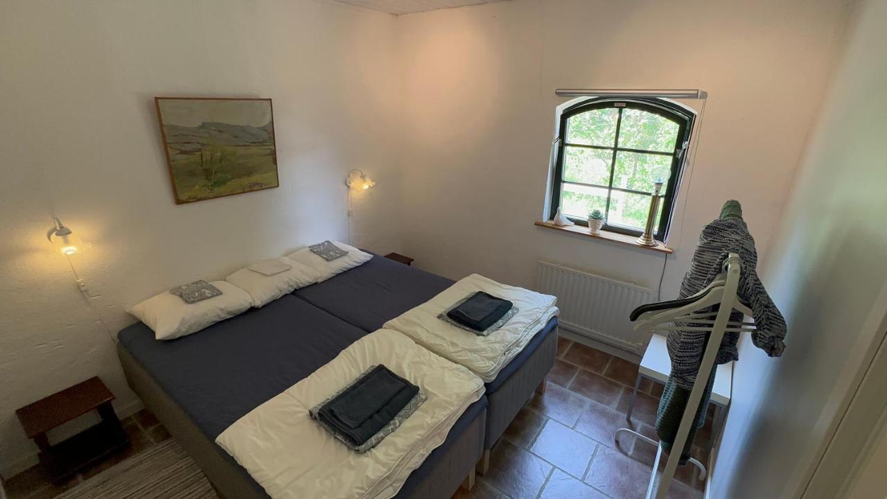 Stort Rymligt Boende Med Tva Sovrum Och Pentry I Lantlig Miljoe Höllviken Extérieur photo