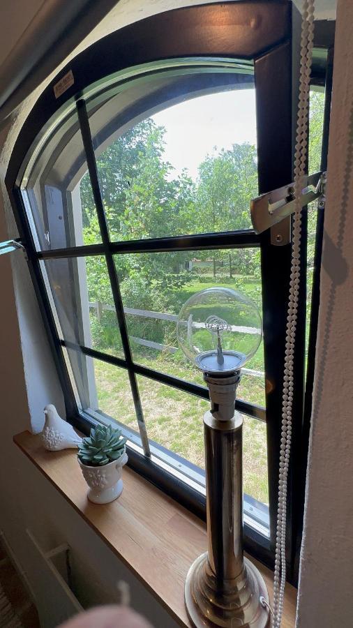 Stort Rymligt Boende Med Tva Sovrum Och Pentry I Lantlig Miljoe Höllviken Extérieur photo